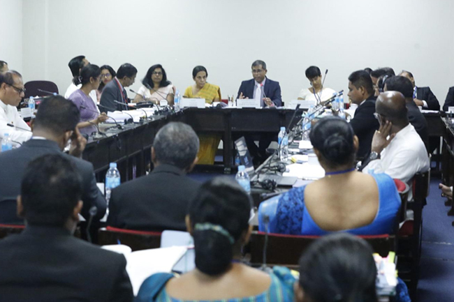  ජාතික නිවාස සංවර්ධන අධිකාරියට සේවකයින් බඳවාගත් ආකාරය ගැන කෝප් කමිටුව වාර්තාවක් කැඳවයි