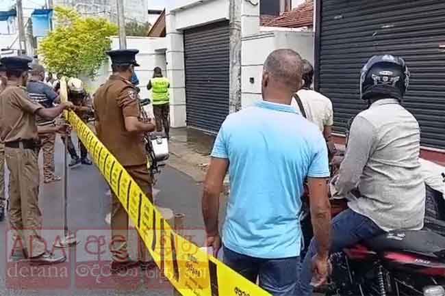 කළුතර වෙඩිතැබීමක් - අයෙක් මරුට