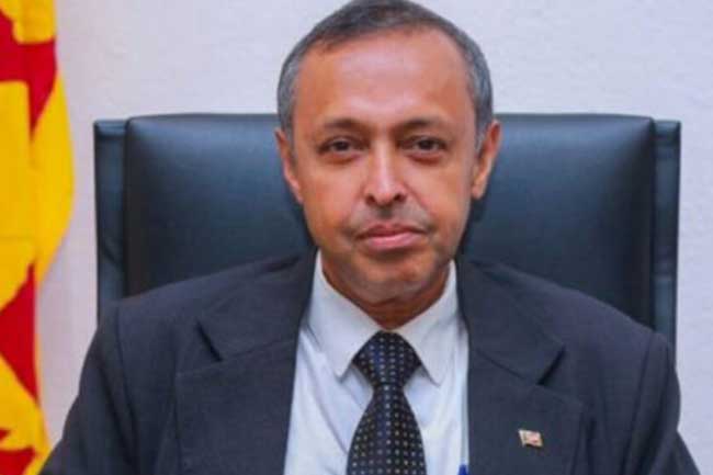 ප්‍රවාහන හා මහාමාර්ග අමාත්‍යාංශ ලේකම් කපිල පෙරේරා ඉල්ලා අස්වෙයි?