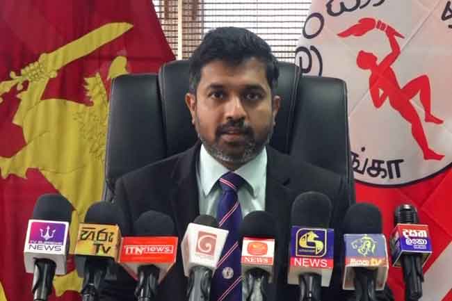 ඉන්ධන මිල අඩුවීමක් බලාපොරොත්තු විය නොහැකියි