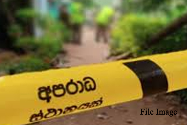 කාන්තාවක් ඝාතනය කර  ඝාතකයත් සියදිවි නසාගෙන