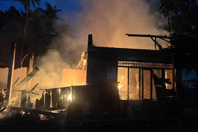 සෙනෙහසේ කැදැල්ල ගැන ප්‍රාදේශීය ලේකම්වරුන්ගේ සංගමයෙන් හෙළිදරව්වක්