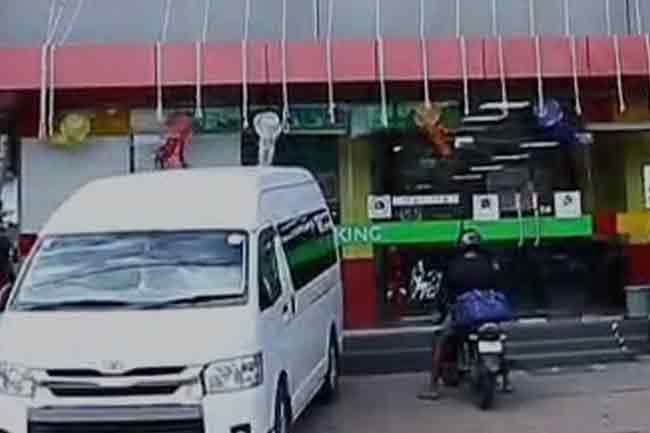 මුදල් පරිපාලන වාර්තාවක් ලබාදෙන ලෙසට හොරණ රාජ්‍ය බැ