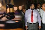 තරුණයින් 11ක් පැහැරගෙන අතුරුදන් කිරීමේ සිද්ධිය හිටපු නාවික හමුදාපතිවරයෙක් සැකකරුවෙකු ලෙස නම් කෙරේ
