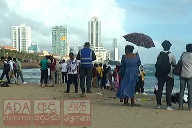 ගෝල්ෆේස් මුහුදු තීරයේ දියනෑමට ගොස් බේරාගත් 11 හැවිරිදි සිසුවා මරුට 