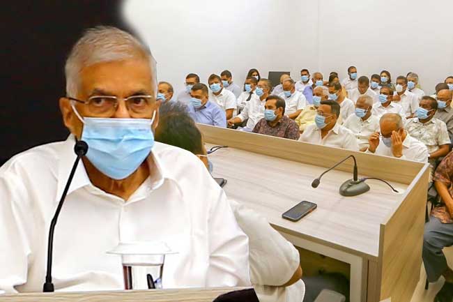 හිටපු ජනපති රනිල්ගේ ප්‍රධානත්වයෙන් එජාප කෘත්‍යාධිකාරී මණ්ඩලය රැස්වෙයි