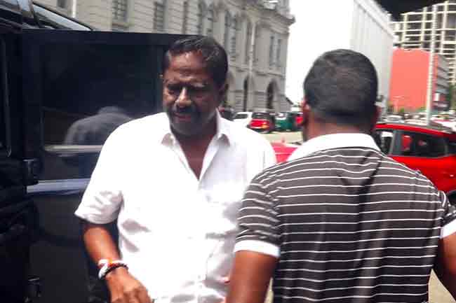 විජිත් විජයමුණි සොයිසා FCIDයට