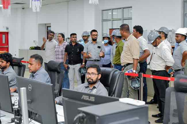 ගල්අඟුරු කොමිසම නොරොච්චෝලේ ලක්විජය බලාගාරයේ නිරීක්ෂණයක