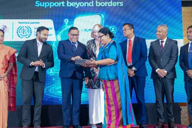 විදේශගත ලාංකිකයින්ට පැමිණිලි කියන්න LankaKonect නමින් APP එකක්