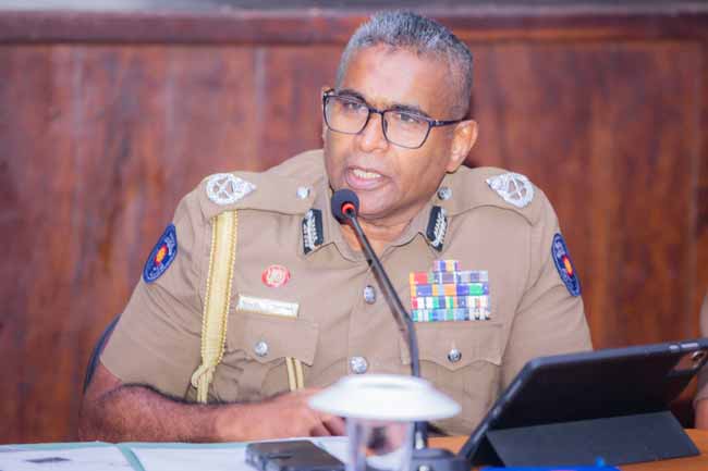 ටොන් දහයකට අධික මත්ද්‍රව්‍ය ප්‍රමාණයක් ආරක්ෂක අංශ භාරයට 