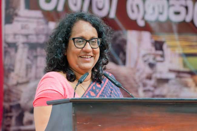 පාසල් දරුවන්ගේ අධ්‍යාපනය හා ආරක්ෂාව සමස්ත සමාජයේම වගකීමක් - අගමැති