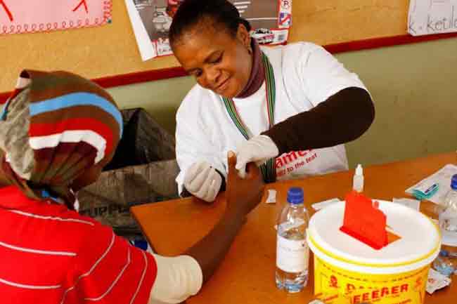 දකුණු අප්‍රිකාවේ HIV මර්දනයට අමෙරිකාවෙන් අරමුදල් සැපයීම නවතී