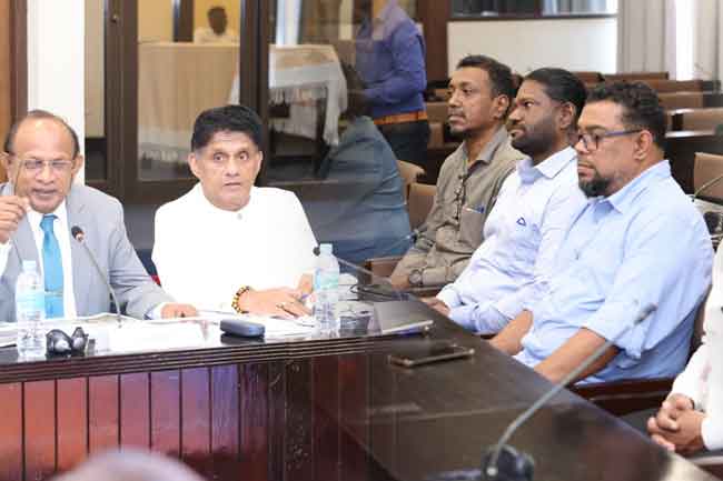 එල් නිනෝ සහ ලා නිනා සංසිද්ධීන් හමුවේ මෙරට උභයජීවි හා සාගරික ජෛව විවිධත්වය ආරක්ෂා කිරීම පිළිබඳව අවධානය
