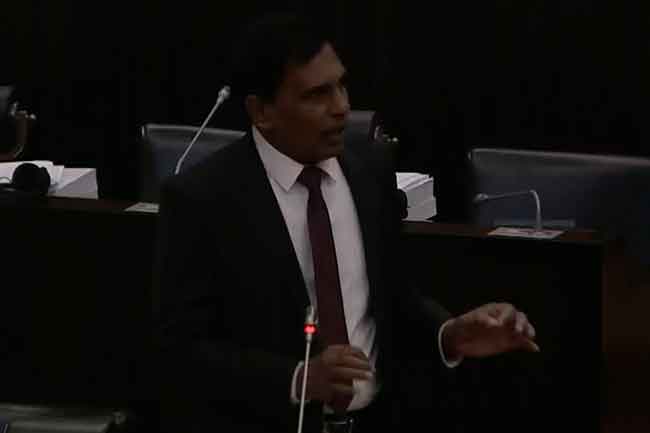 දැරණියගල පොලිසිය හා තරුණයින් අතර ඇතිවූ ගැටුම ගැන විමර්ශනයක්