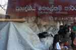 ජනතාවට බෙදා නොදුන් දිට්වා ආපදා සහන කාමරවල කුණුවෙලා