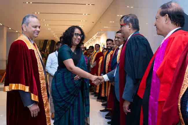 දන්ත වෛද්‍ය සංගමයේ 93වන විද්‍යාත්මක සැසිවාරය අගමැතිනියගේ ප්‍රධානත්වයෙන්