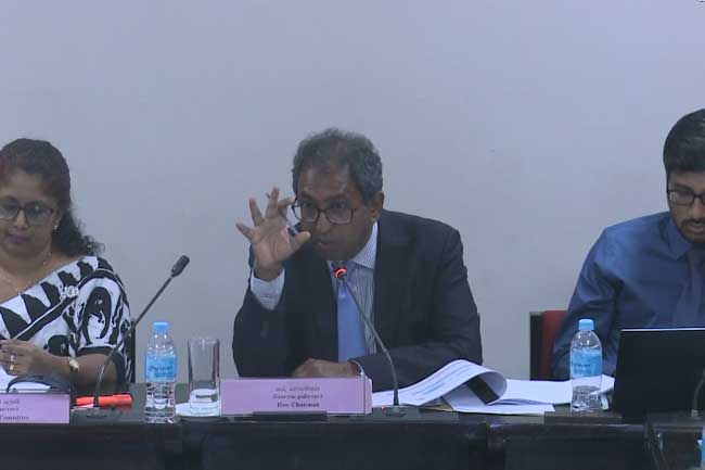 මත්පැන් බෝතලේ ස්ටිකර් එක ගැන අලුත් අනාවරණයක්