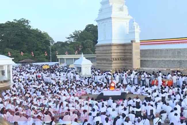 දෙරණාභිවන්දනා උත්තම පොසොන් නමස්කාරය