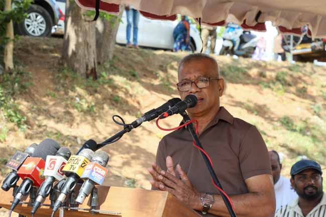 බදු මුදල්වලින් වැඩි ප්‍රමාණයක් ගොවින් වෙනුවෙන් වැය කරන බව ඇමති ලාල් කියයි 