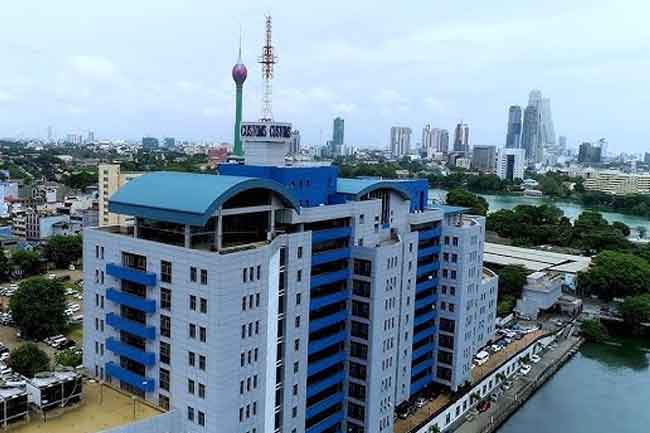 ශ්‍රී ලංකා රේගුව මුල් මාස 6ට ආදායම් ඉලක්කය ඉක්මවා යයි