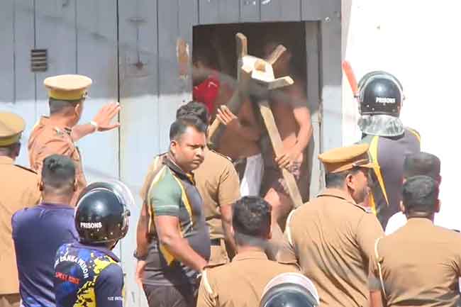 මීගමුව බන්ධනාගාරය යළි නොසන්සුන්  - 25කට තුවාල