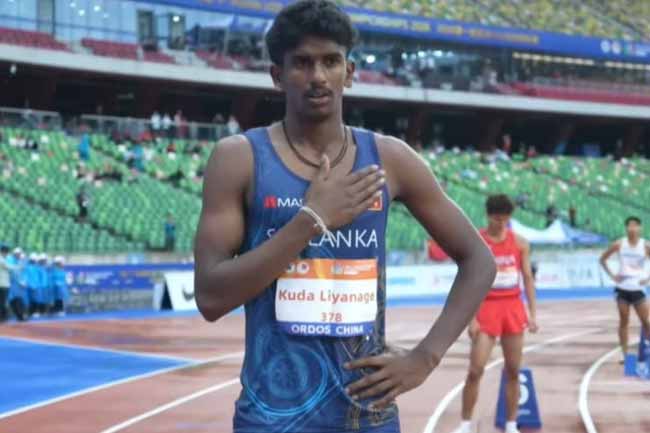 අයෝමාල් පෙරේරා ජාතික වාර්තාවක් සමඟ රිදී පදක්කමක් දිනයි 