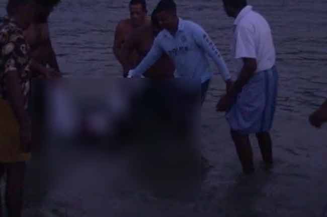 තංගල්ල මුහුදට තරුණයෙක් බිලි වෙයි 