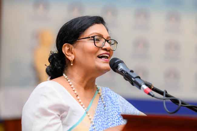 කොළඹ නාගරික මන්ත්‍රී දීපා එදිරිසිංහ ඉල්ලා අස්වෙයි 