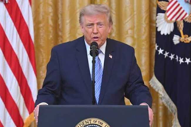 2020 මැතිවරණය යළිත් ප්‍රශ්න කරමින් ට්‍රම්ප් ජාතිය අමතයි
