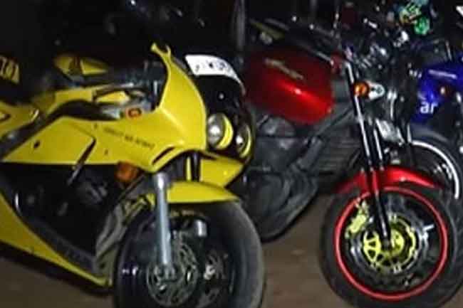 නීතිවිරෝධී යතුරුපැදි 16ක් සමඟ පුද්ගලයින් 16ක් අත්අඩංගුවට