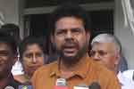 තව කීදෙනෙකුට සියදිවි නසාගන්න වෙයිද දන්නෑ - කෘෂි නි. ඇමති නාමල් 
