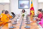 තායිලන්ත මහා සංඝ නායක හිමිවරුන් සහ අග්‍රාමාත්‍යවරිය හමුවක් 