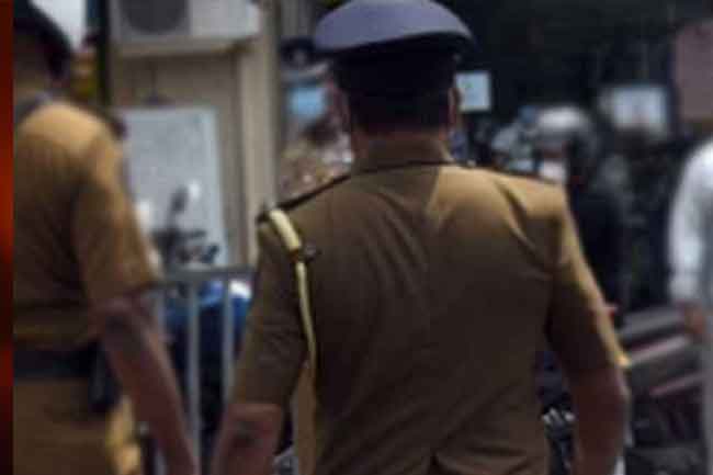 සැකකටයුතු දෙදෙනෙකු පරීක්ෂාවේදී පිලියන්දලදී පොලිස් වෙඩි තැබීමක්