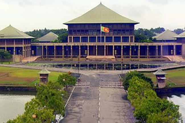 පාර්ලිමේන්තු සභාවාරය ඇරඹෙයි 