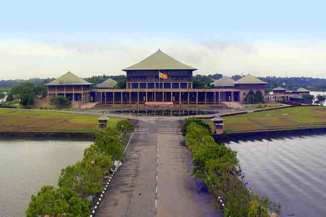 දූෂණ විරෝධී පනත සංශෝධනය කිරීමට රජයේ අවධානය