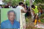 ඇතෙකුගේ පහරදීමෙන් අවාසනාවන්ත ලෙස මියගිය දෙදරු පියා