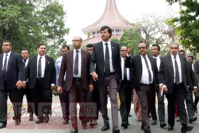 නීතිඥ සංගමයේ විශේෂ මහා සභා රැස්වීමක් අද කොළඹදී
