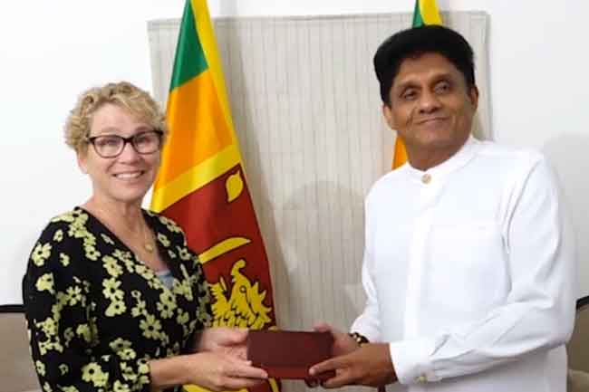 එක්සත් ජනපද දූත පිරිසක් සහ සජිත් අතර හමුවක්
