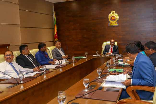 පුද්ගලික ආරක්ෂක නියෝජිතායතන පනත සංශෝධනය ගැන සාකච්ඡාවක් 