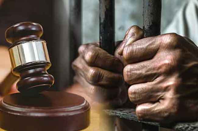 පොලිසියේ දෙදෙනෙකු ඇතුළු 3කට බරපතළ වැඩ සහිත සිරදඬුවම්