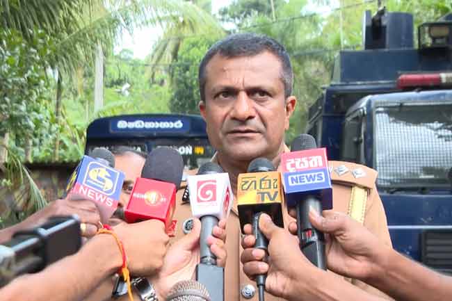 මහර බන්ධනාගාරයේ සිදු වූ හානි ගැන බන්ධනාගාර මාධ්‍ය ප්‍රකාශකගෙන් පැහැදිලි කිරීමක් 