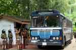 මහර බන්ධනාගාරයේ රැඳවියන් 20ක් බූස්සට