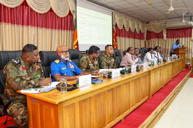 මුලතිව්හිදී සිවිල් - හමුදා විශේෂ සම්බන්ධීකරණ සාකච්ඡාවක්