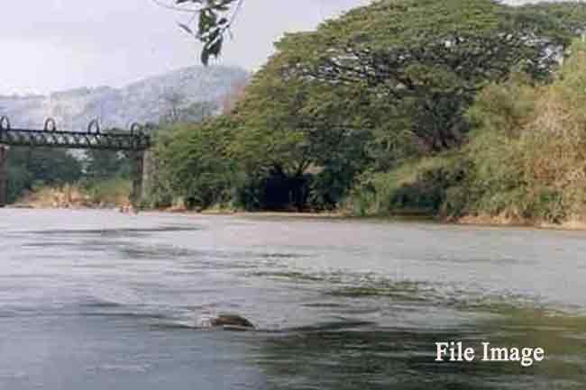 මහවැලි ගඟ ආශ්‍රිත පහත්බිම් කිහිපයකට ගංවතුර අනතුරු ඇඟවීම් නිකුත් කෙරේ