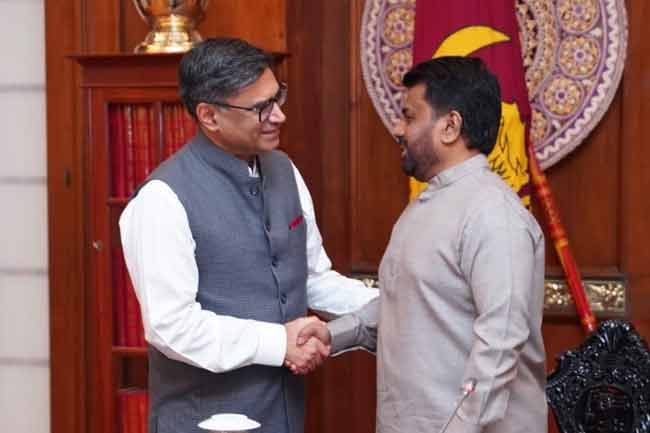 ඉන්දීය විදේශ ලේකම් හා ජනපති අතර හමුවක්