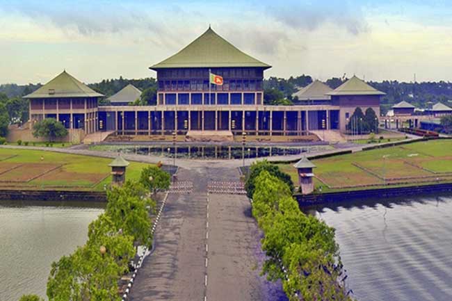 පාර්ලිමේන්තු සභාවාරය ඇරඹෙයි