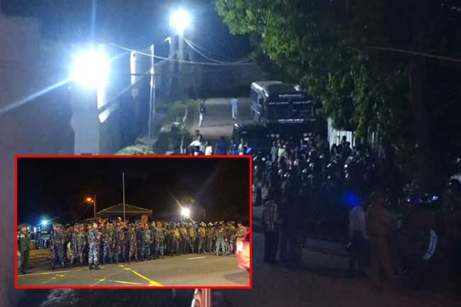 මැගසින් බන්ධනාගාරය තුළ නොසන්සුන්තාවක් 