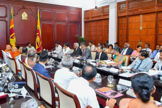 මත්ද්‍රව්‍ය අපරාධ සඳහා මරණ දඬුවම ලබාදීමට රටම එකට ජාතික සභාවේ අවධානය