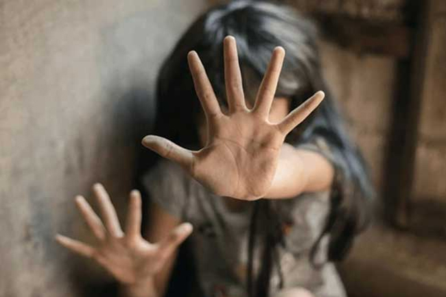 ළමා හිංසන සම්බන්ධ පැමිණිලි ඉහළට