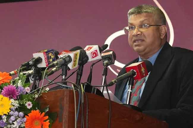 අවුරුද්දකට නඩු ලක්ෂ දෙකක් විසඳන සමථ මණ්ඩලයට අධිකරණ ඇමතිගෙන් පැසසුම් 